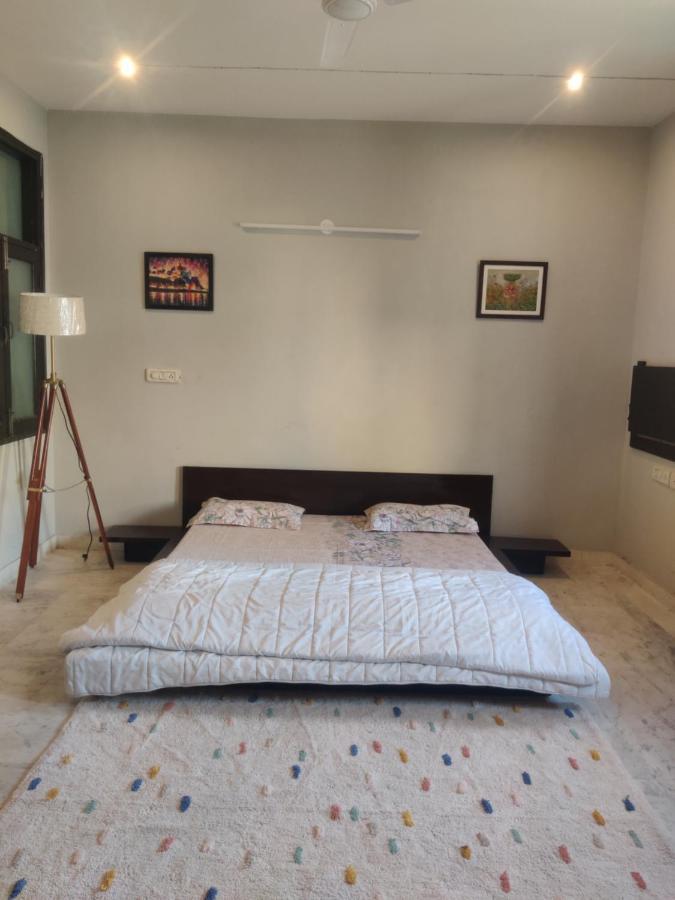 Heistel Delhi Hostel นิวเดลี ภายนอก รูปภาพ